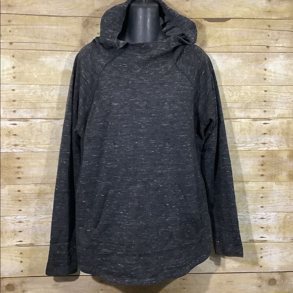 Women’s athletic works sweater size large